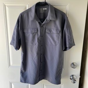 Mens 5.11 Freedom Flex short sleeve shirt. Size Medium.